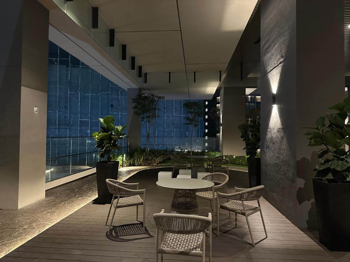 The Axon Suites Bukit Bintang Klcc By Skyscraper Куала Лумпур Екстериор снимка