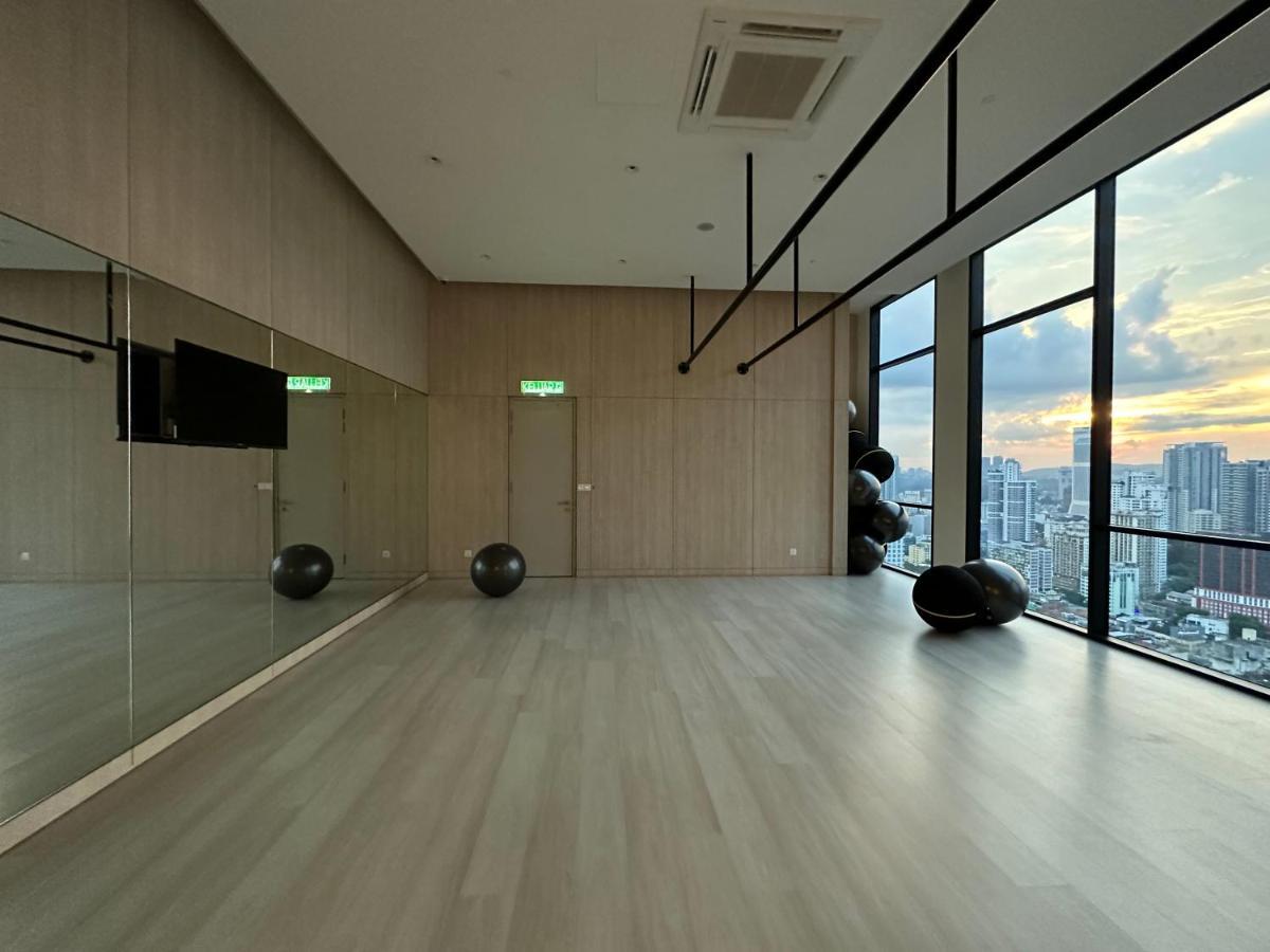 The Axon Suites Bukit Bintang Klcc By Skyscraper Куала Лумпур Екстериор снимка