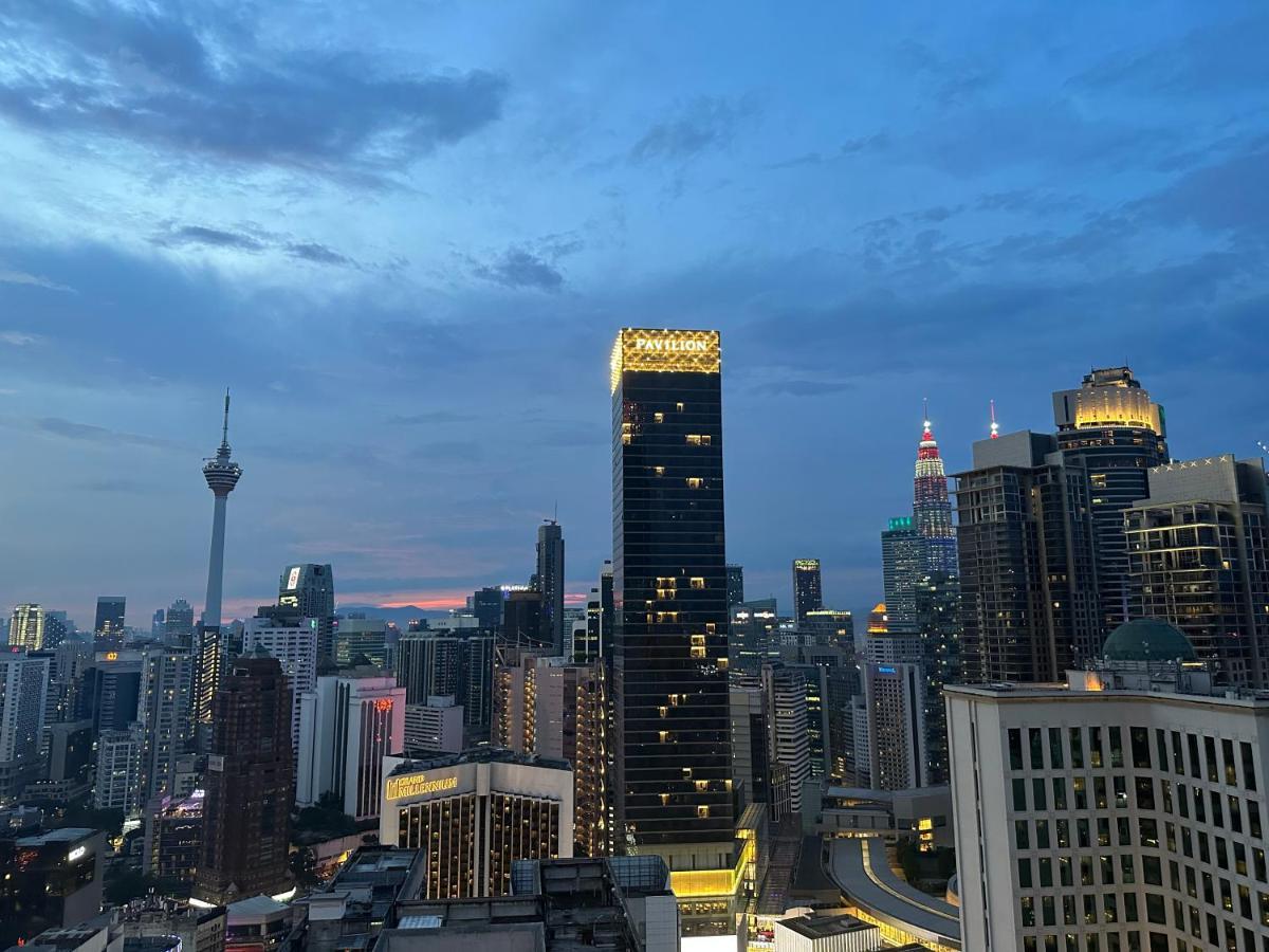 The Axon Suites Bukit Bintang Klcc By Skyscraper Куала Лумпур Екстериор снимка
