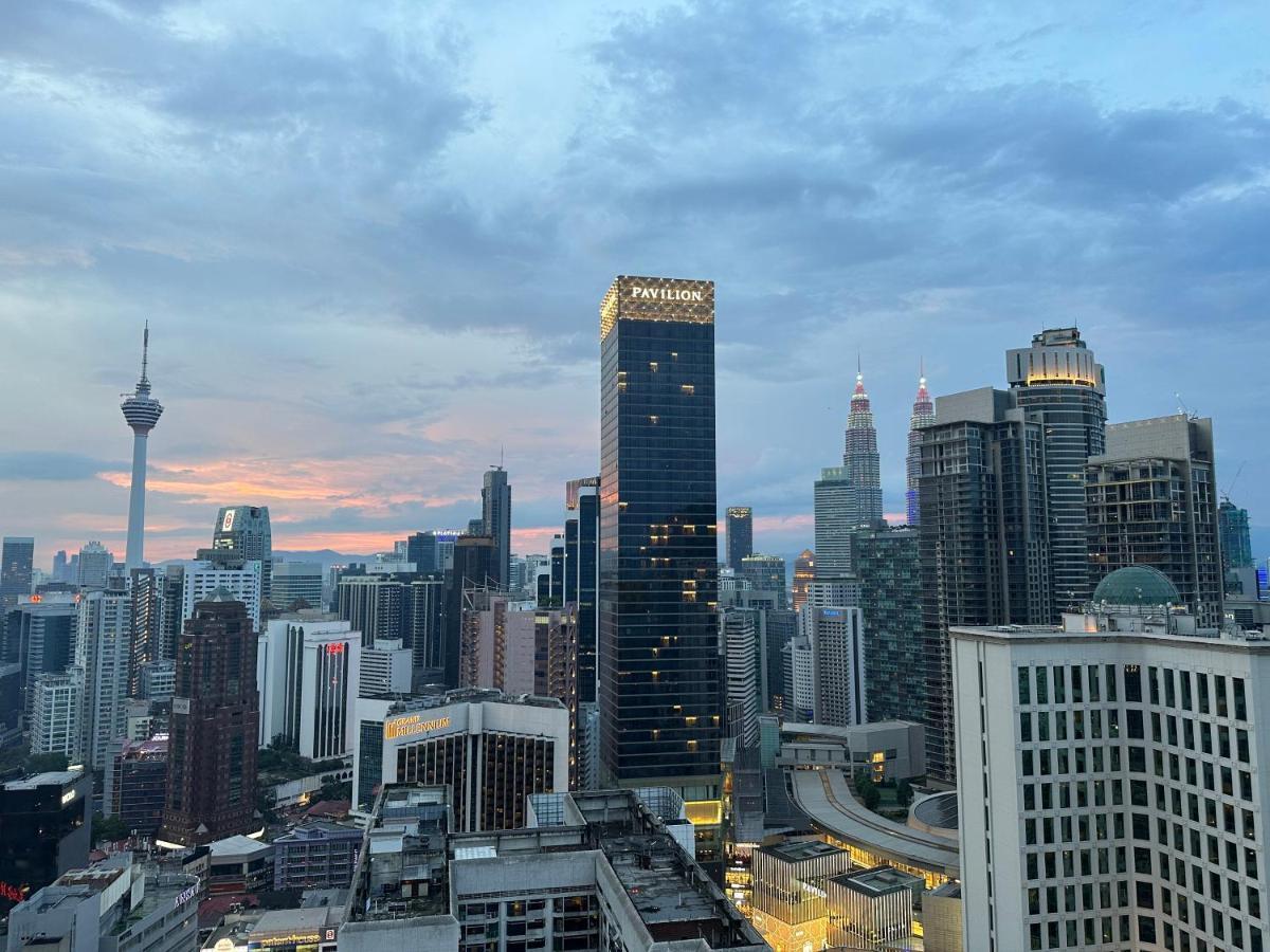 The Axon Suites Bukit Bintang Klcc By Skyscraper Куала Лумпур Екстериор снимка