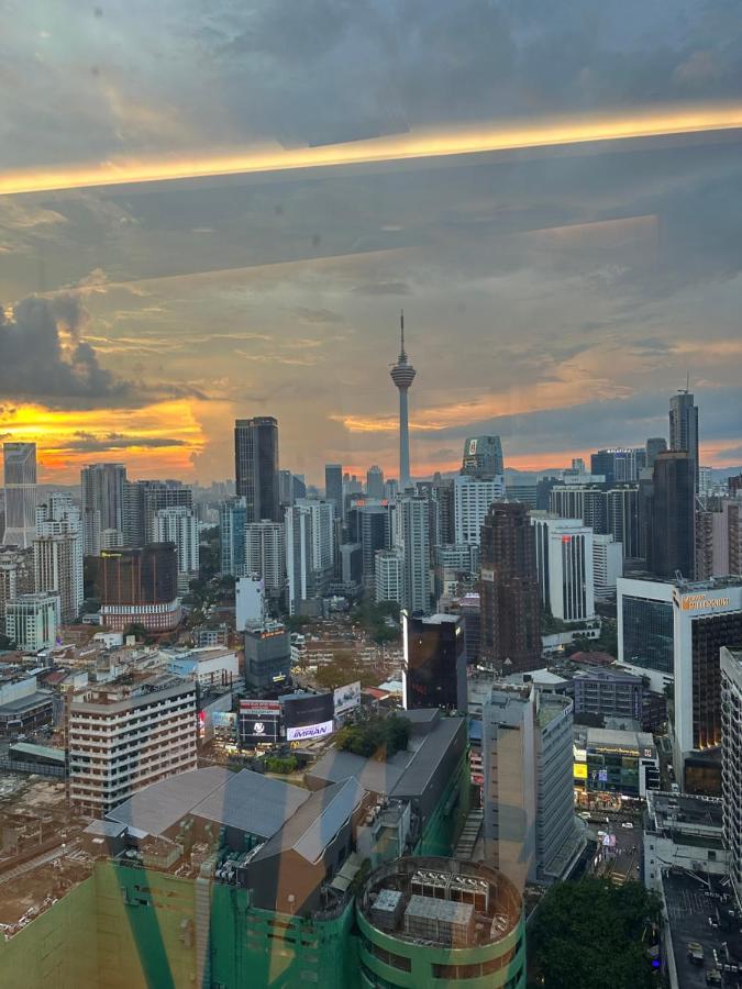 The Axon Suites Bukit Bintang Klcc By Skyscraper Куала Лумпур Екстериор снимка