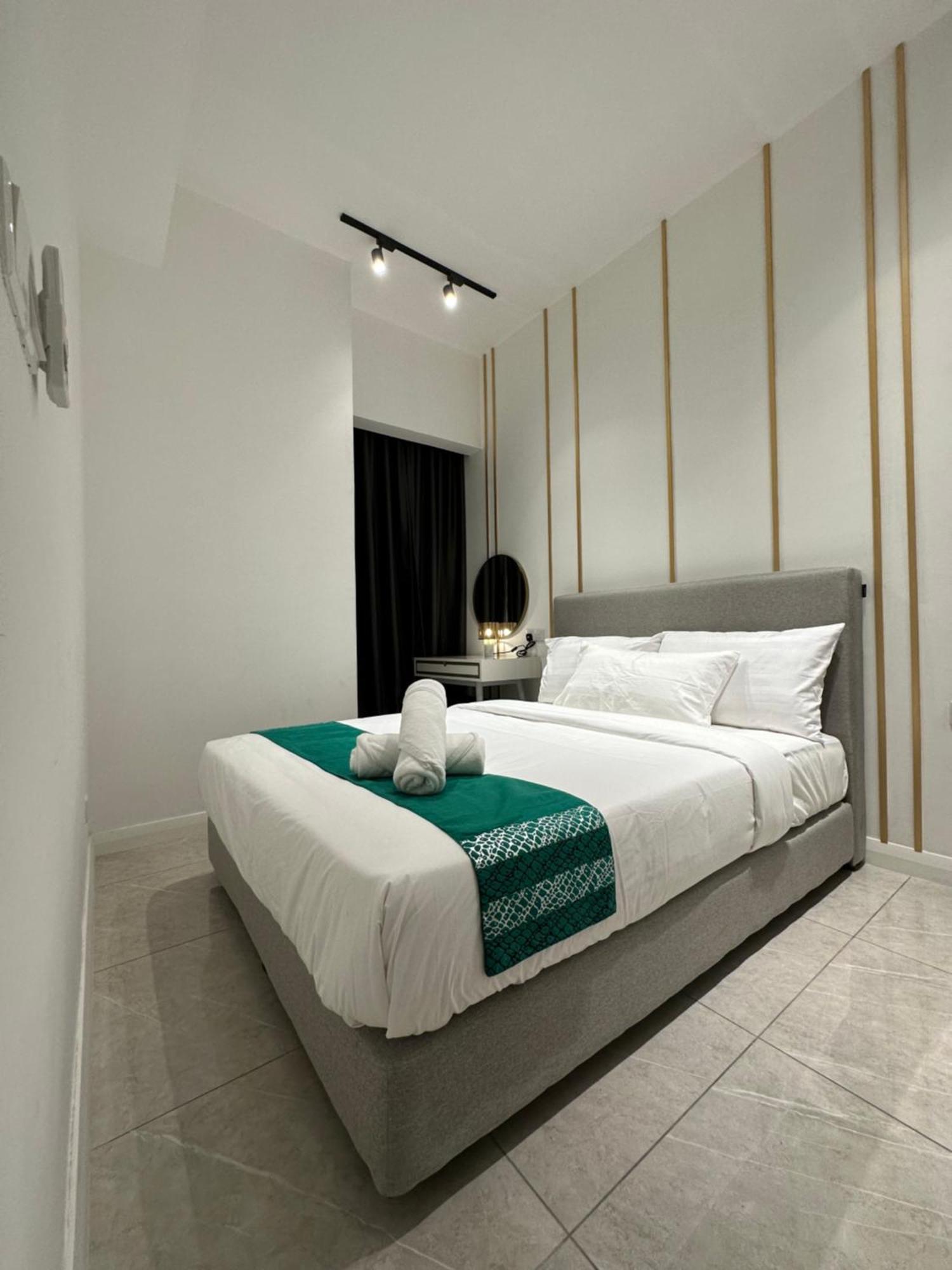 The Axon Suites Bukit Bintang Klcc By Skyscraper Куала Лумпур Екстериор снимка