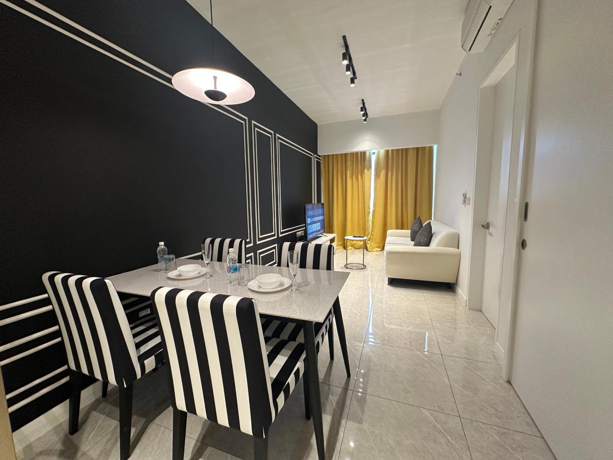 The Axon Suites Bukit Bintang Klcc By Skyscraper Куала Лумпур Екстериор снимка